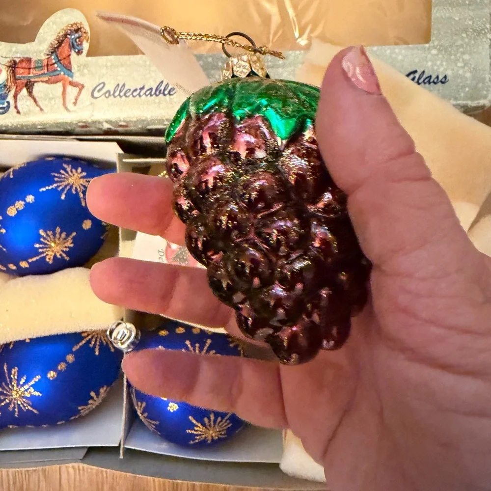 Designer’s Studio Handcrafted European Glass Christmas Ornaments – Set of 5 - Picture 4 of 7